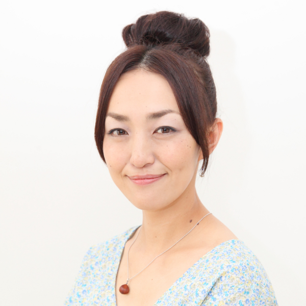 早川和余 KAZUYO HAYAKAWA